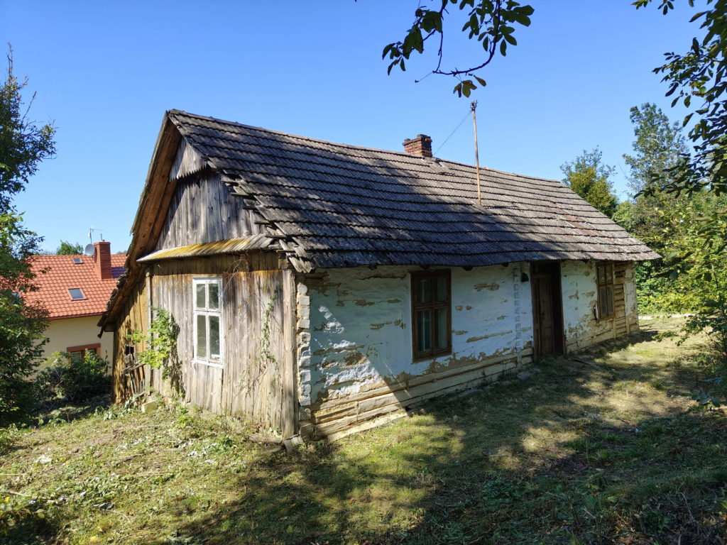 Dom drewniany Łopuszka Wielka